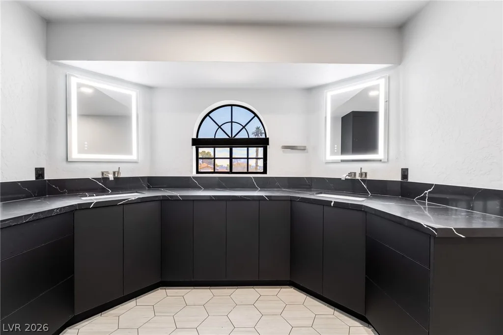 3130 Appleblossom, Las Vegas, NV 89117