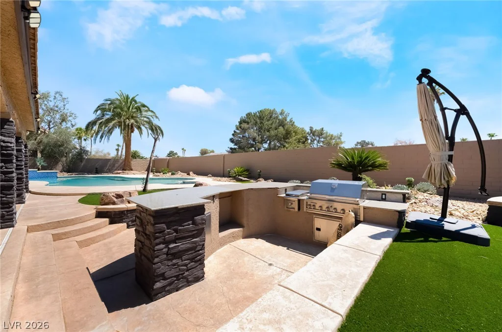 3130 Appleblossom, Las Vegas, NV 89117