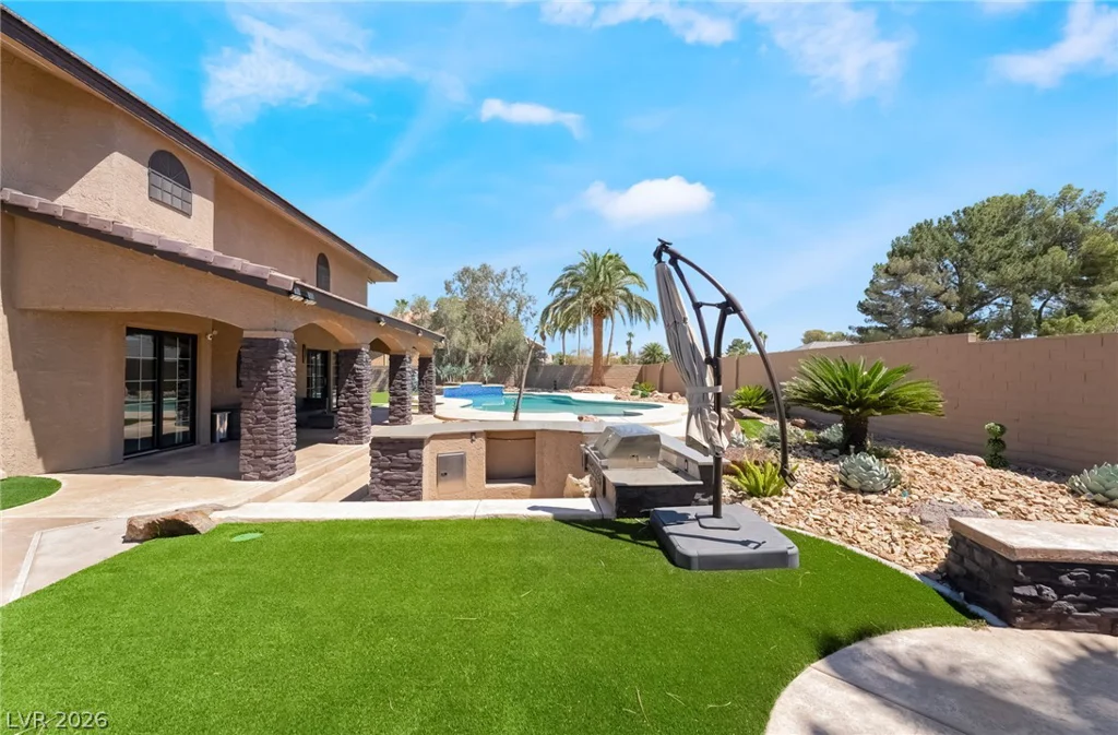 3130 Appleblossom, Las Vegas, NV 89117