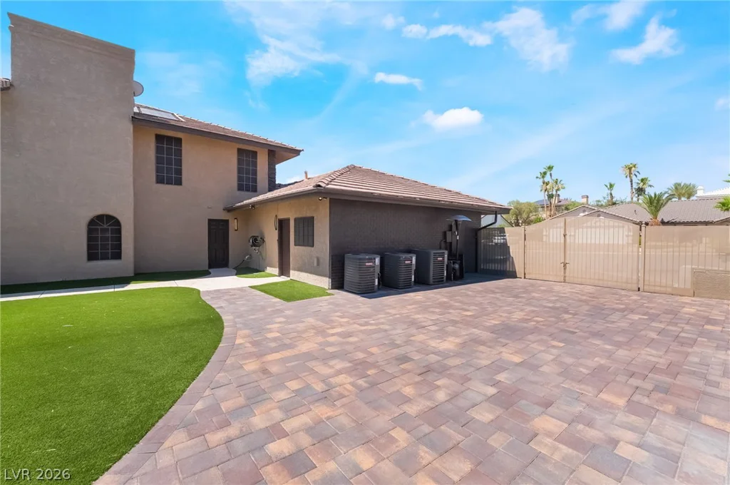 3130 Appleblossom, Las Vegas, NV 89117