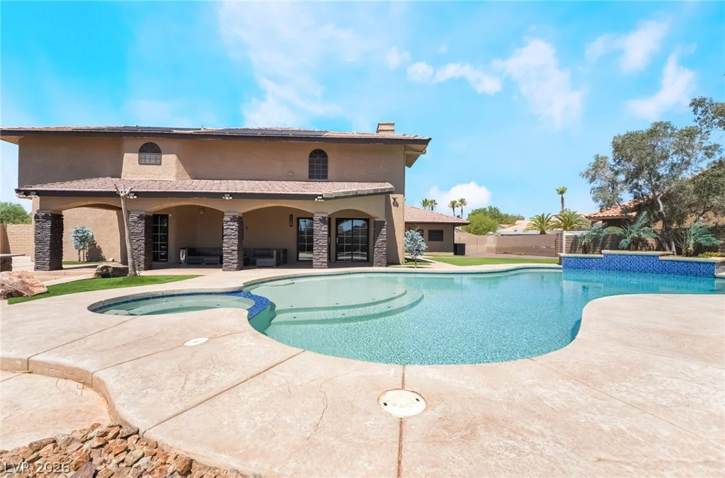 3130 Appleblossom, Las Vegas, NV 89117