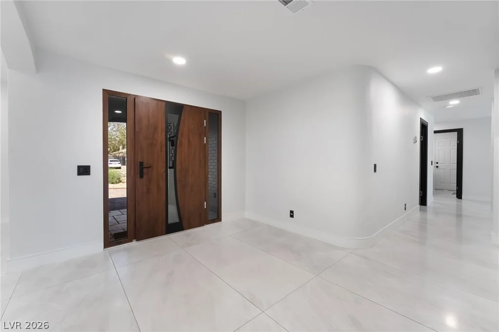 3130 Appleblossom, Las Vegas, NV 89117
