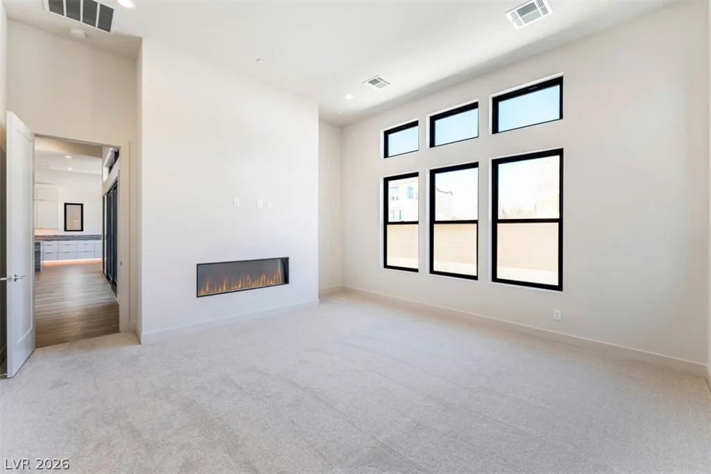 217 Grange Creek, Las Vegas, NV 89138
