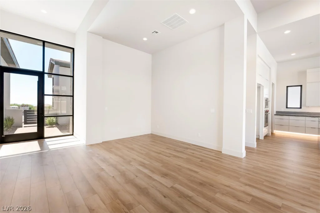 217 Grange Creek, Las Vegas, NV 89138