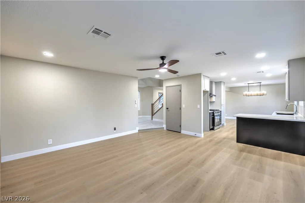 4617 Pacer, North Las Vegas, NV 89031