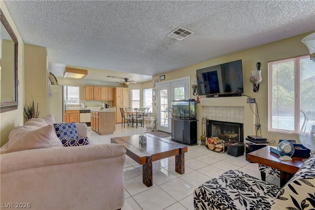 1316 Date Palm, Las Vegas, NV 89108