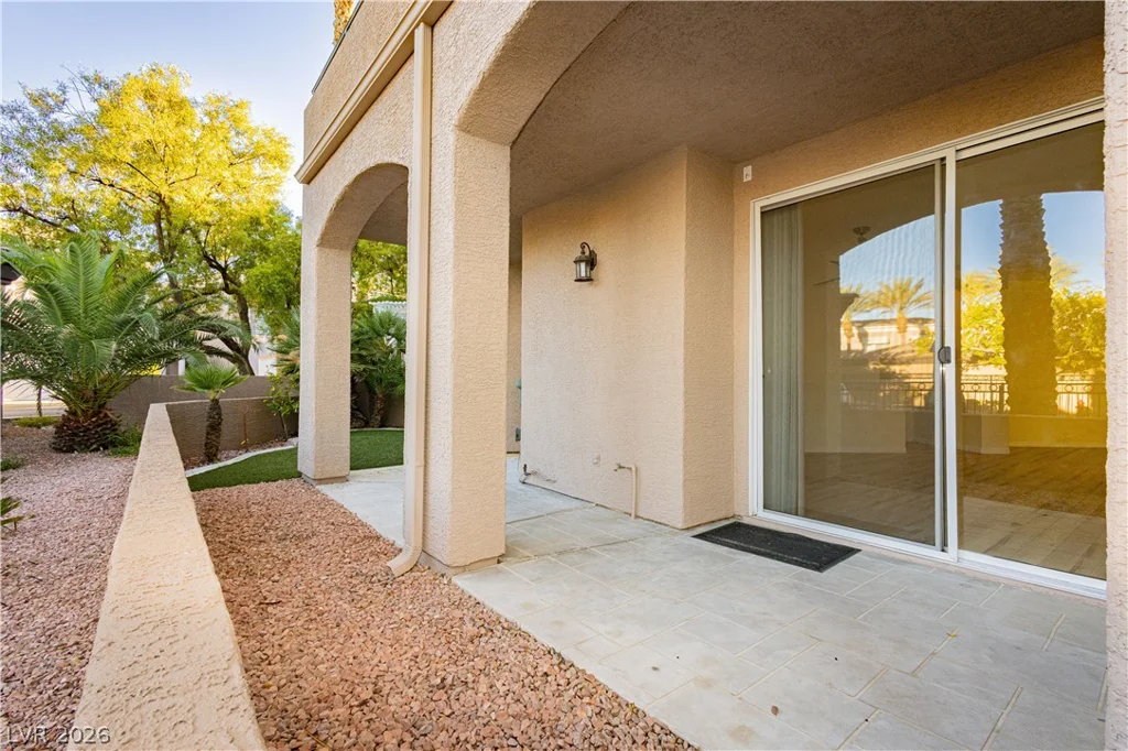 9420 San Laguna, Las Vegas, NV 89134