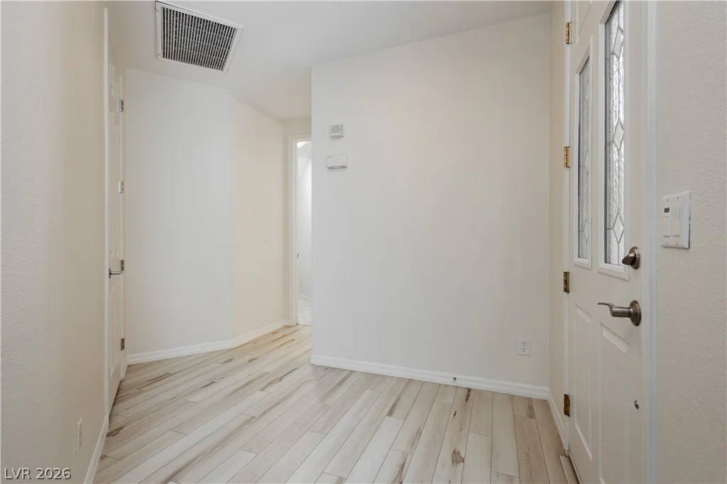9420 San Laguna, Las Vegas, NV 89134