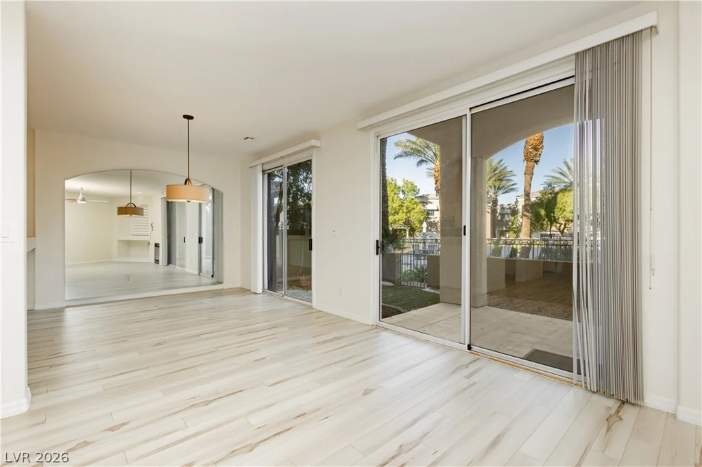 9420 San Laguna, Las Vegas, NV 89134