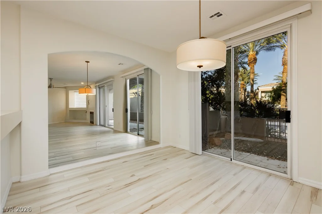 9420 San Laguna, Las Vegas, NV 89134
