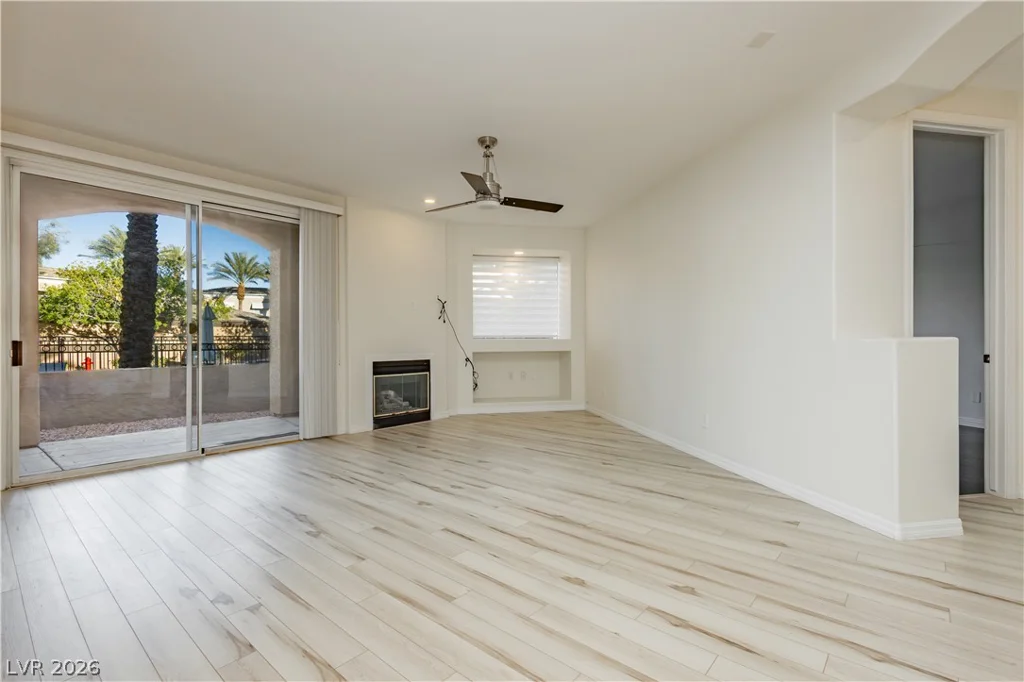9420 San Laguna, Las Vegas, NV 89134