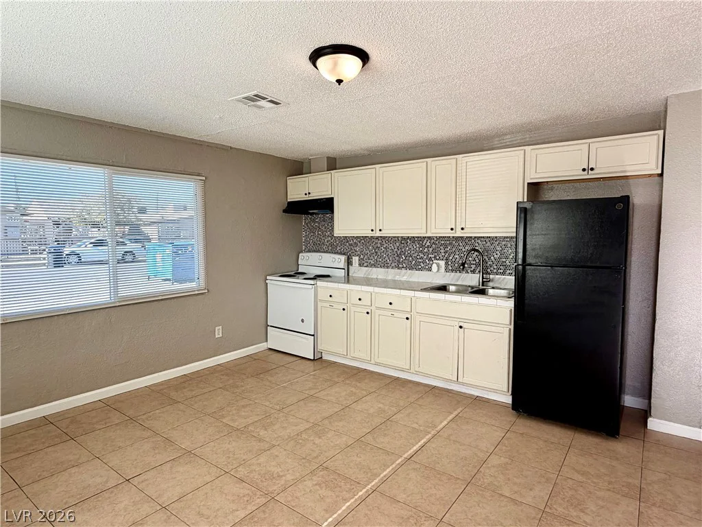 2536 Carroll, North Las Vegas, NV 89030