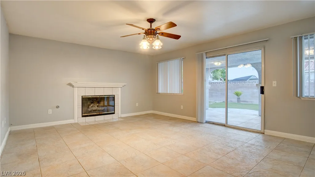 8640 Blissville, Las Vegas, NV 89145