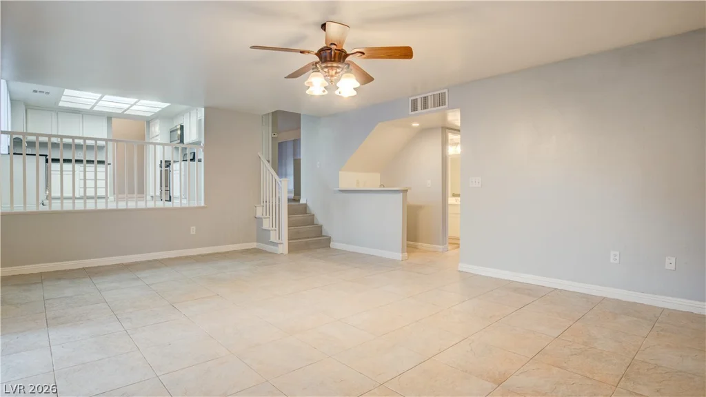 8640 Blissville, Las Vegas, NV 89145