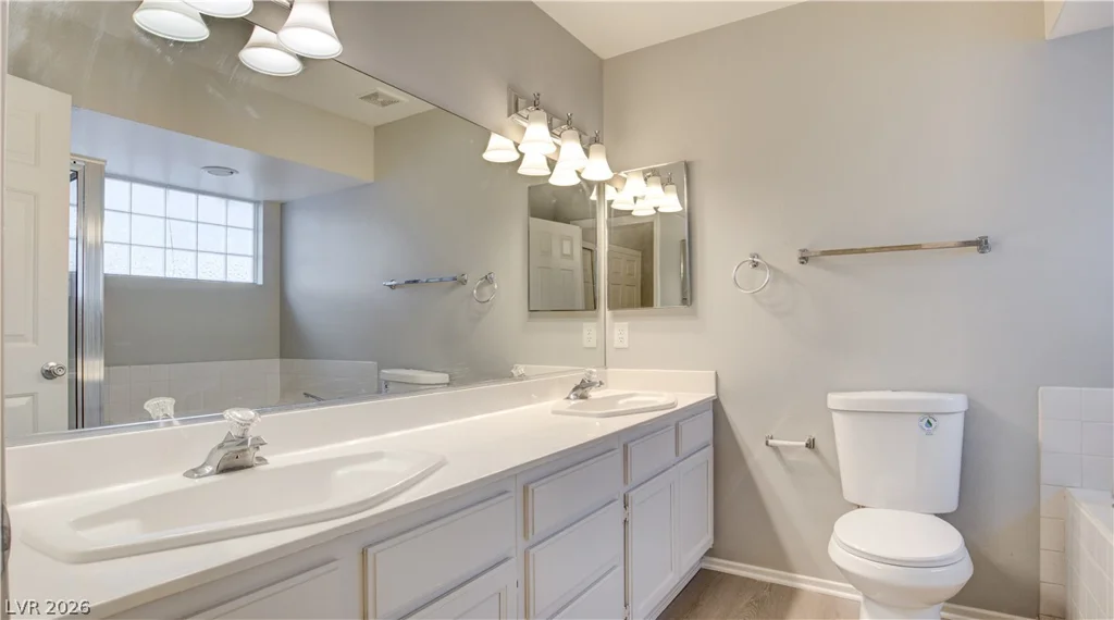 8640 Blissville, Las Vegas, NV 89145