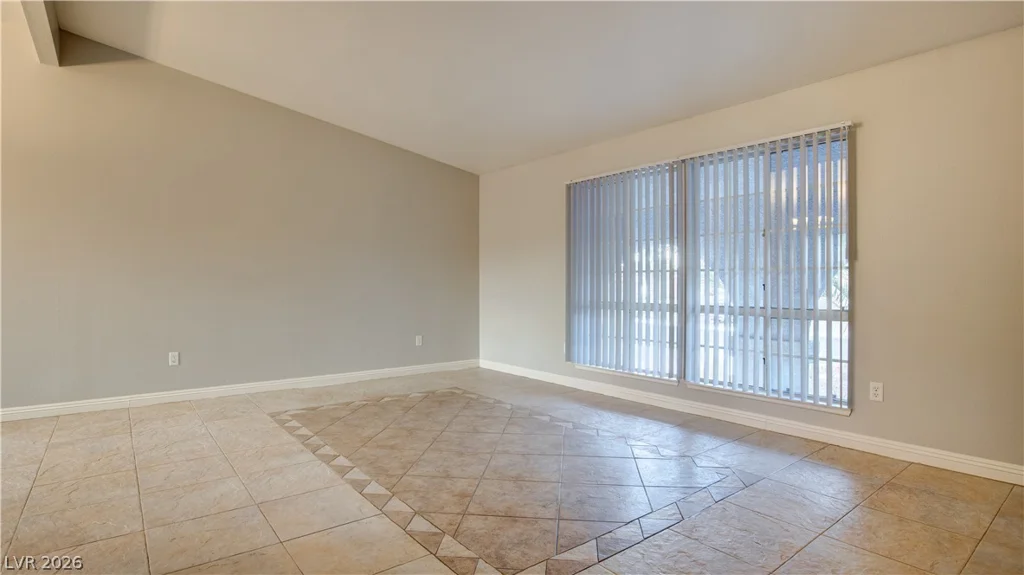 8640 Blissville, Las Vegas, NV 89145