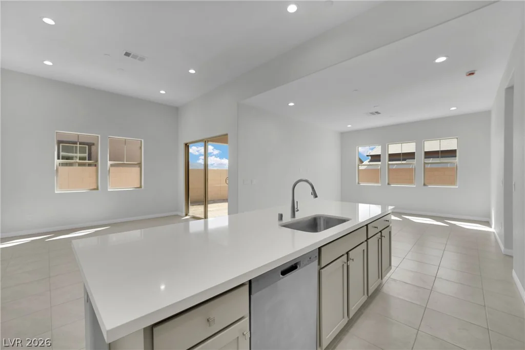 651 Kroker, Henderson, NV 89011