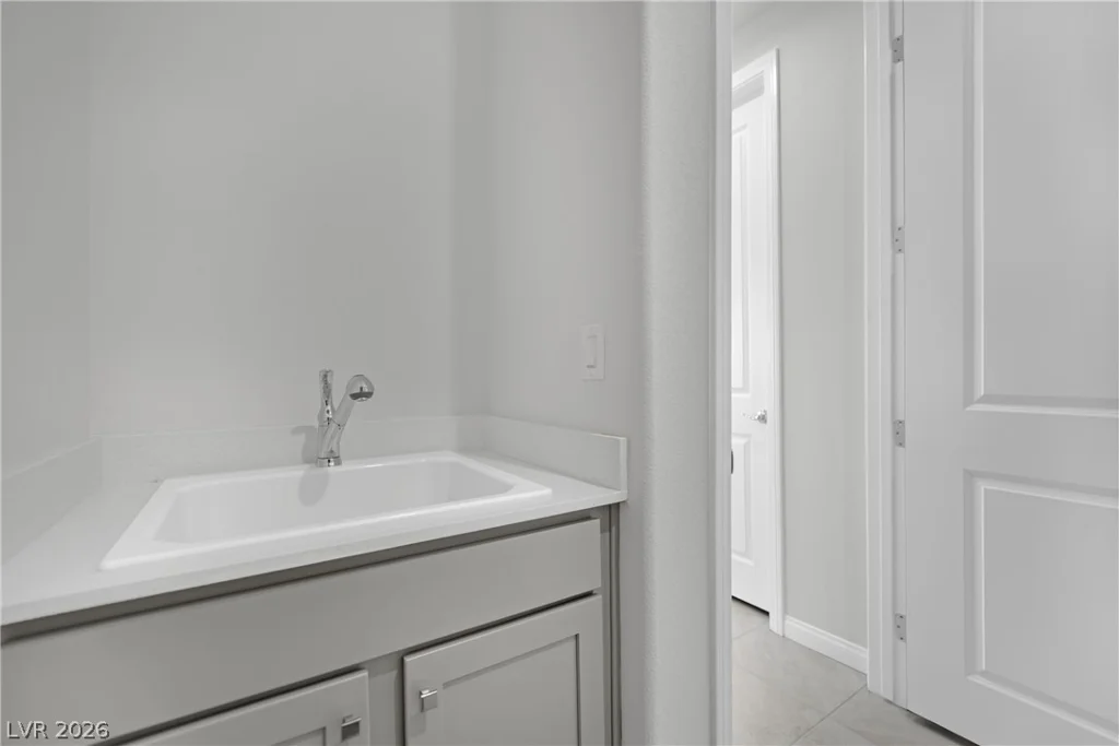 651 Kroker, Henderson, NV 89011