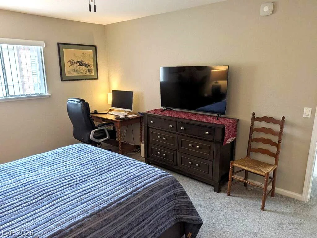 2845 Loveland, Las Vegas, NV 89109