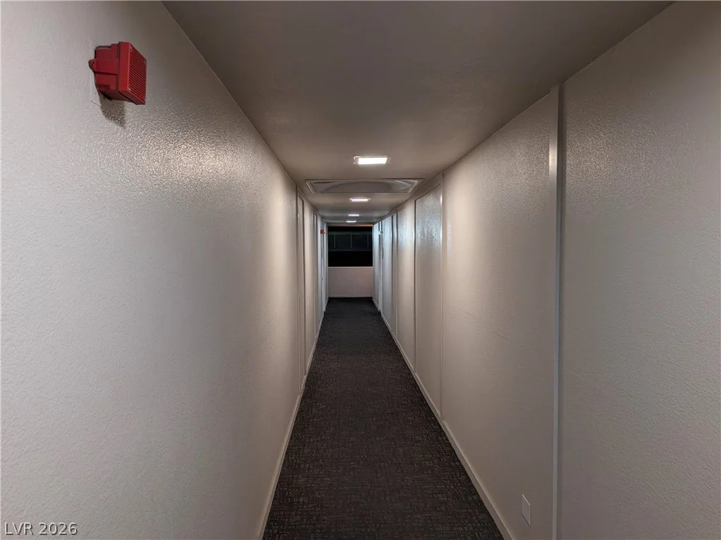 2845 Loveland, Las Vegas, NV 89109
