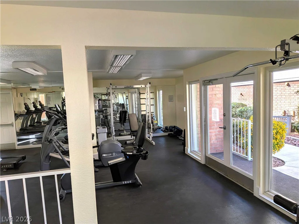2845 Loveland, Las Vegas, NV 89109