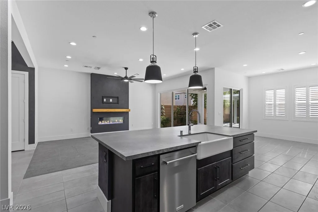 10167 Bismarck Palms, Las Vegas, NV 89166