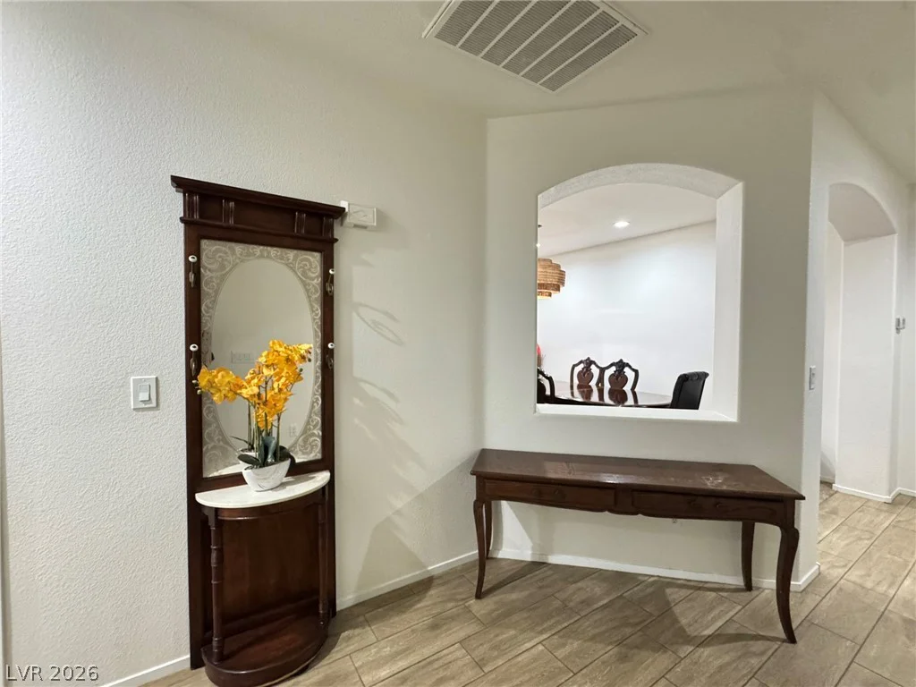 4737 Bell Canyon, North Las Vegas, NV 89031