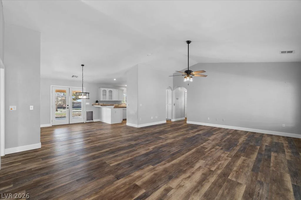 901 Laguna, Pahrump, NV 89048