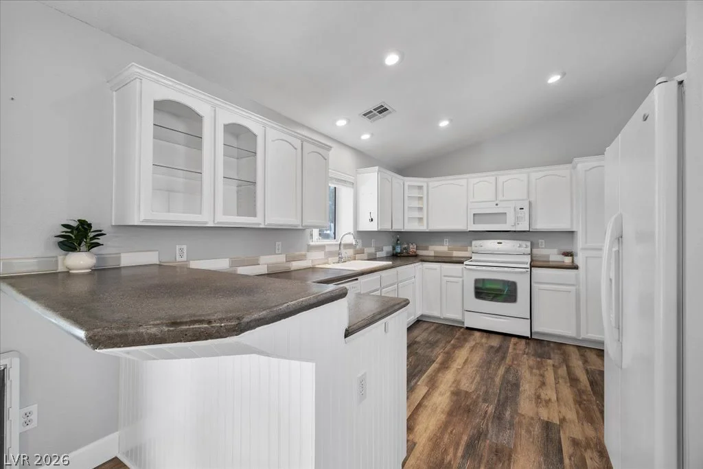 901 Laguna, Pahrump, NV 89048