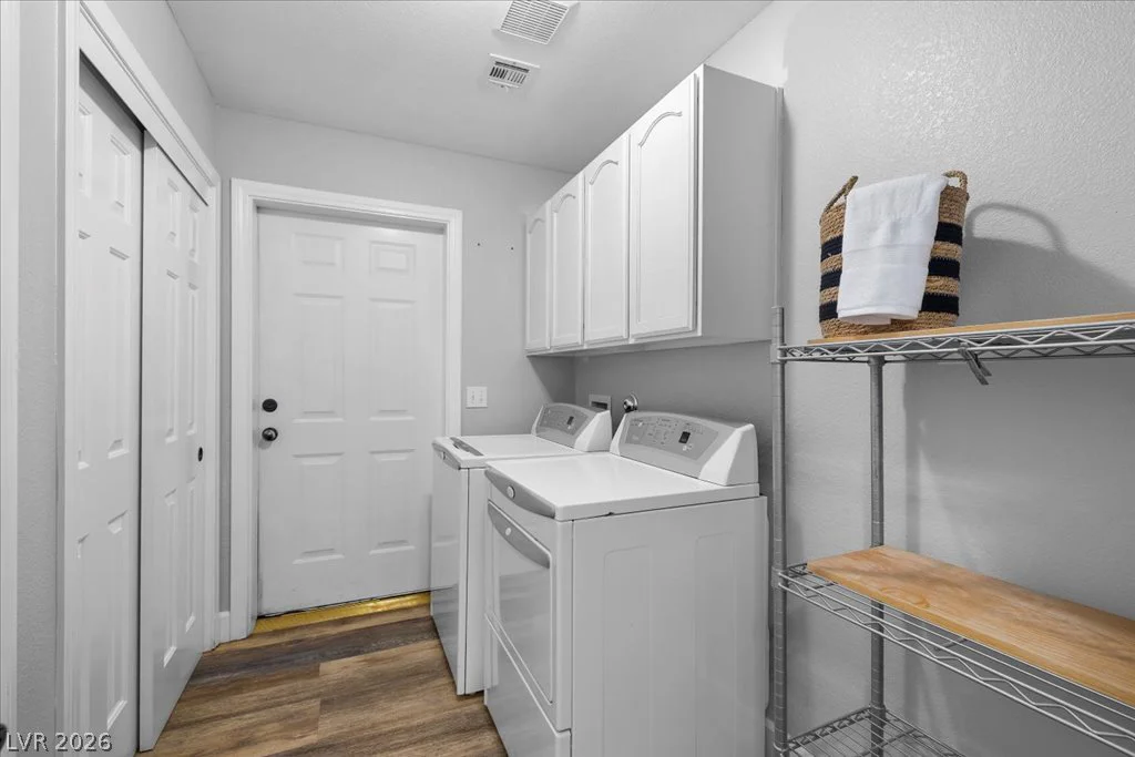 901 Laguna, Pahrump, NV 89048