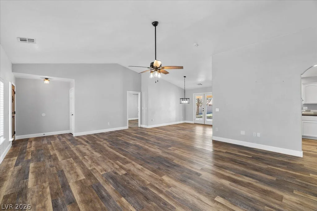 901 Laguna, Pahrump, NV 89048
