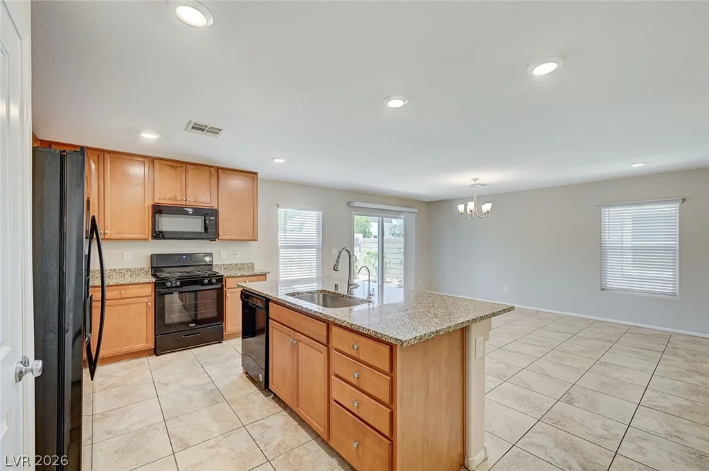 9228 Harbin, Las Vegas, NV 89148