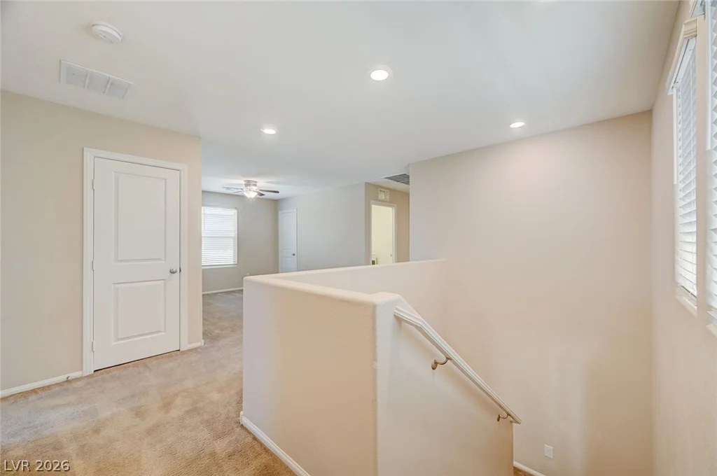 9228 Harbin, Las Vegas, NV 89148