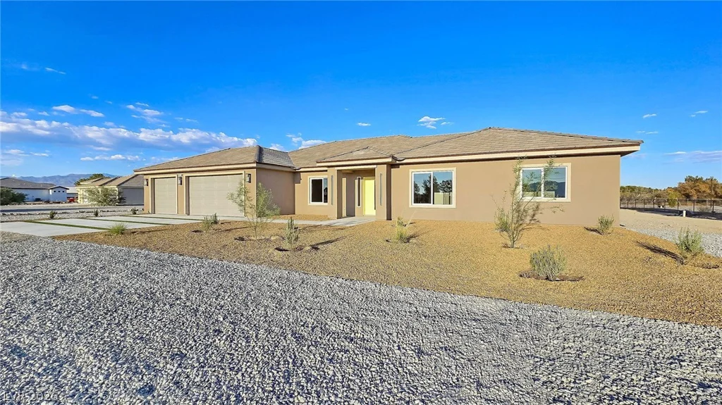 1120 Gamebird, Pahrump, NV 89048