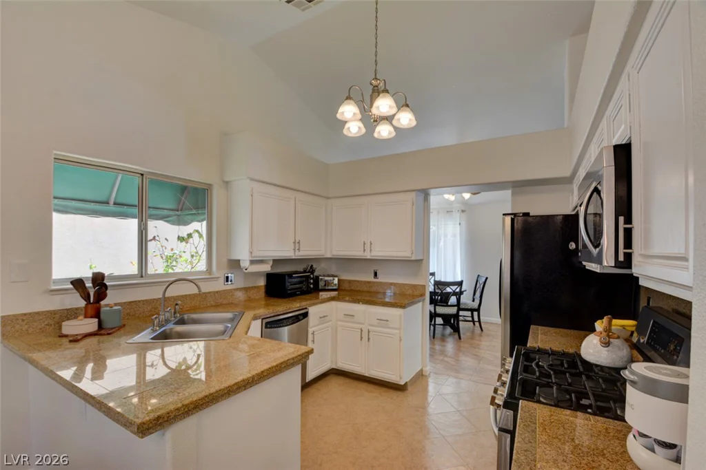 2729 Pinewood, Henderson, NV 89074