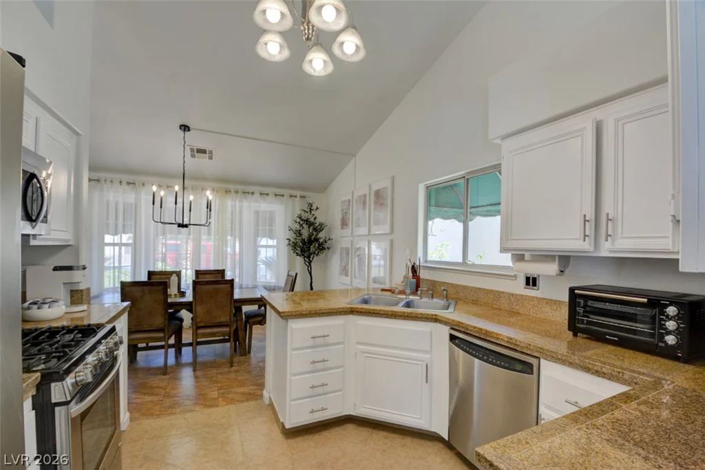 2729 Pinewood, Henderson, NV 89074