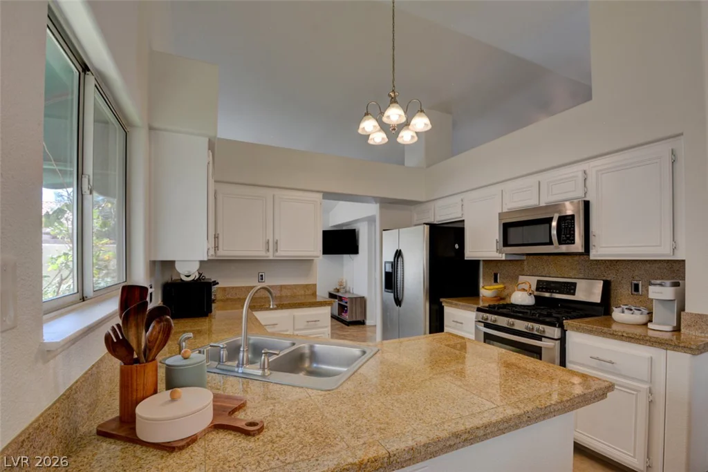 2729 Pinewood, Henderson, NV 89074