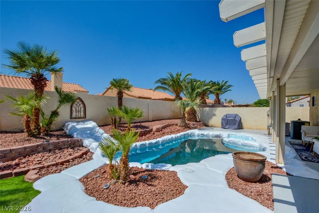 2729 Pinewood, Henderson, NV 89074