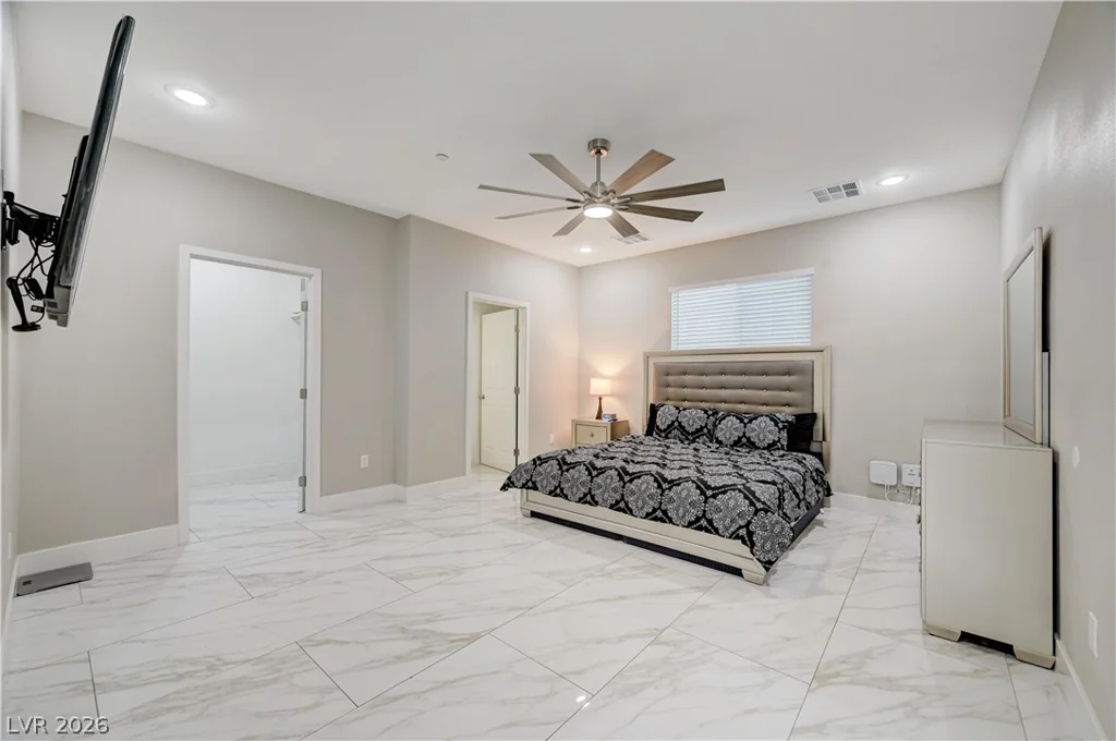 6132 Glacier, Las Vegas, NV 89156