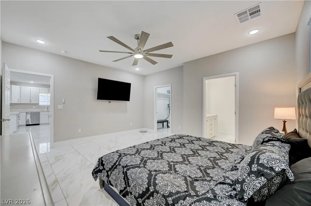 6132 Glacier, Las Vegas, NV 89156