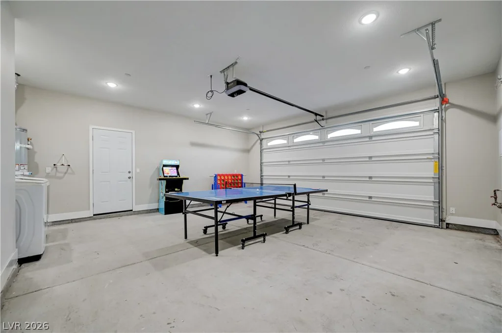 6132 Glacier, Las Vegas, NV 89156