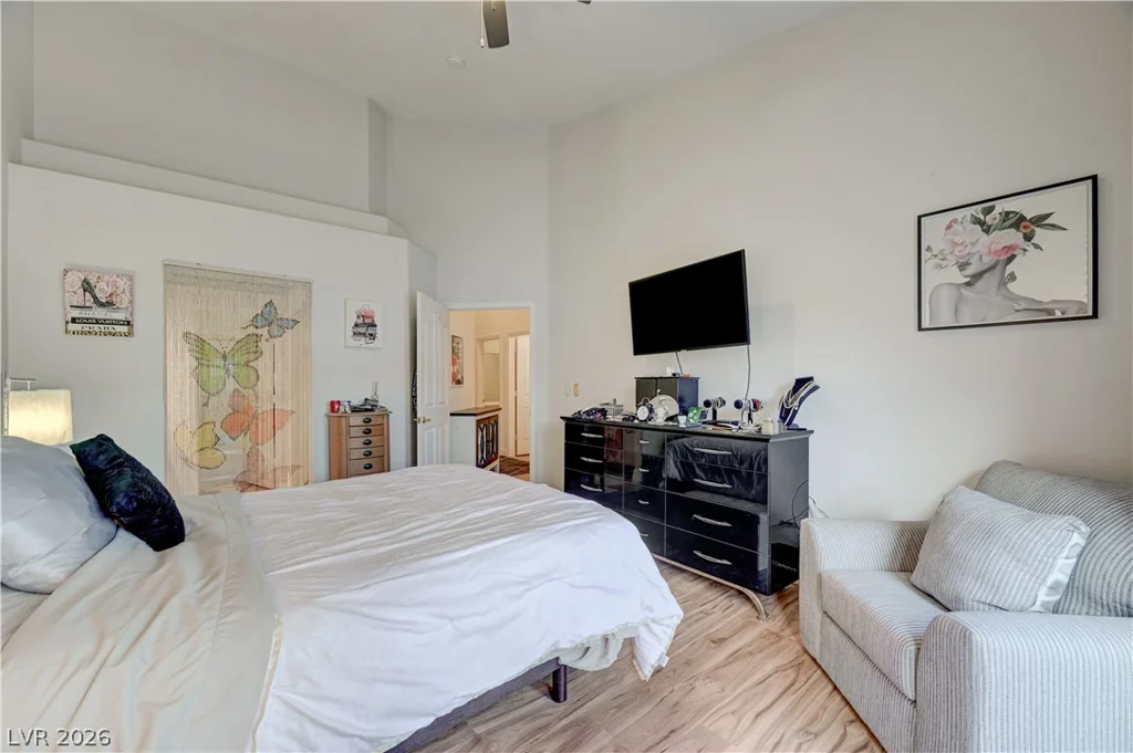 5671 Whale Watch, Las Vegas, NV 89113