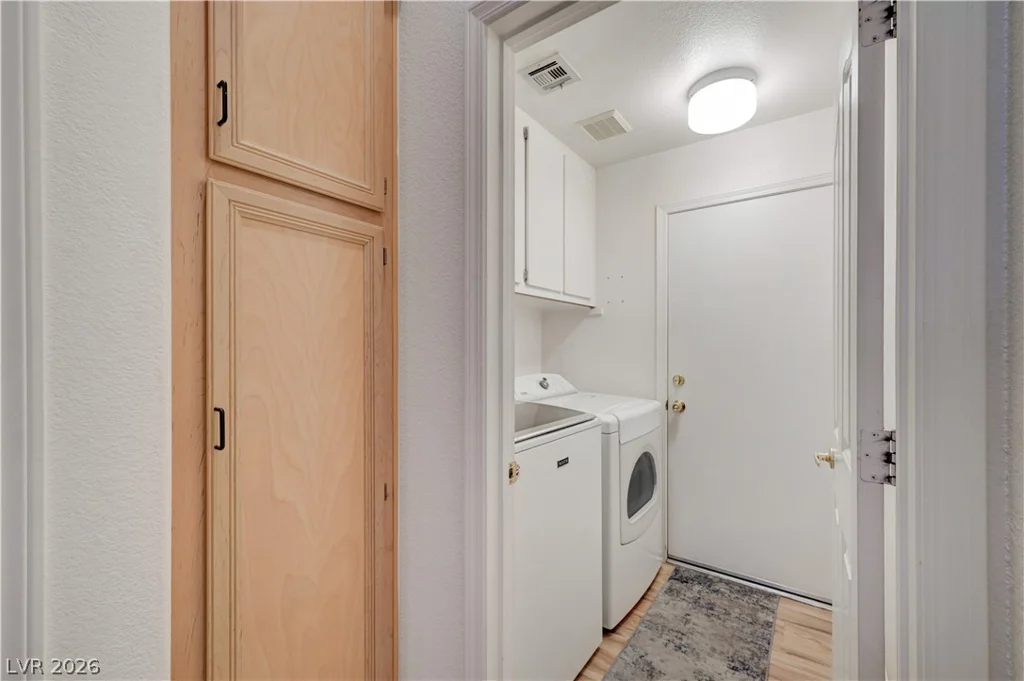 5671 Whale Watch, Las Vegas, NV 89113