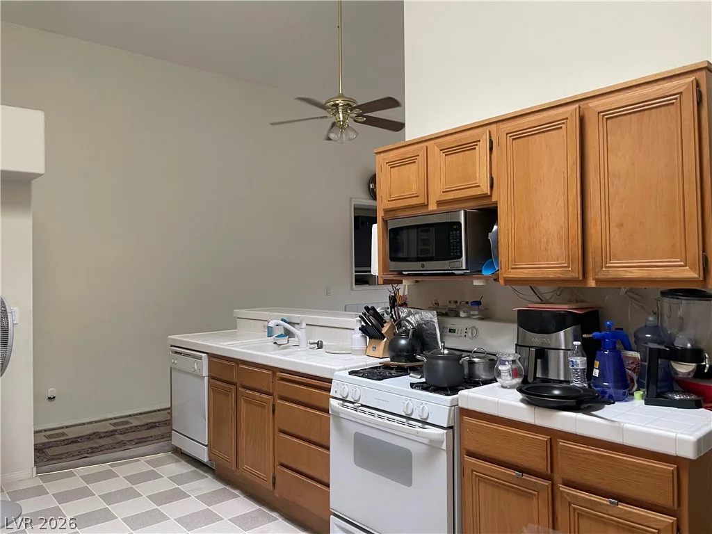 648 Hitchen Post, Henderson, NV 89011