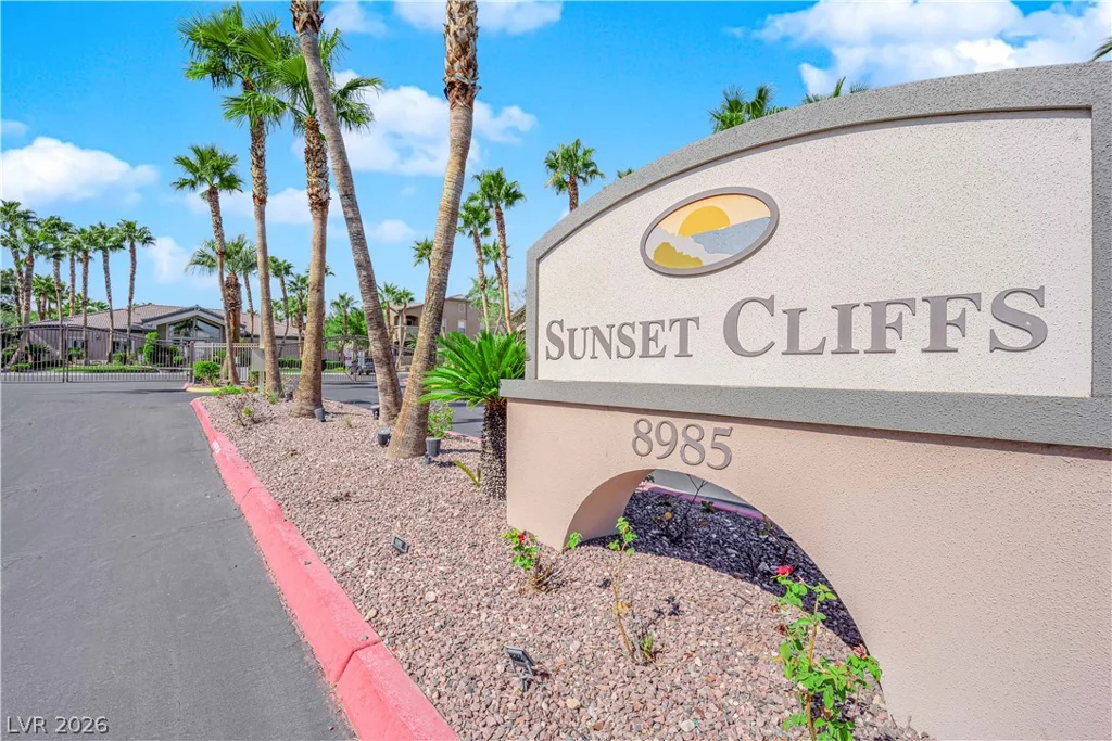 8985 Durango, Las Vegas, NV 89113