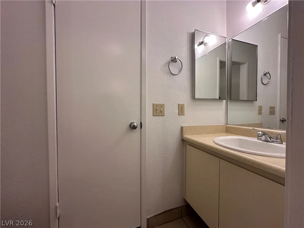 3500 Mercury, North Las Vegas, NV 89030