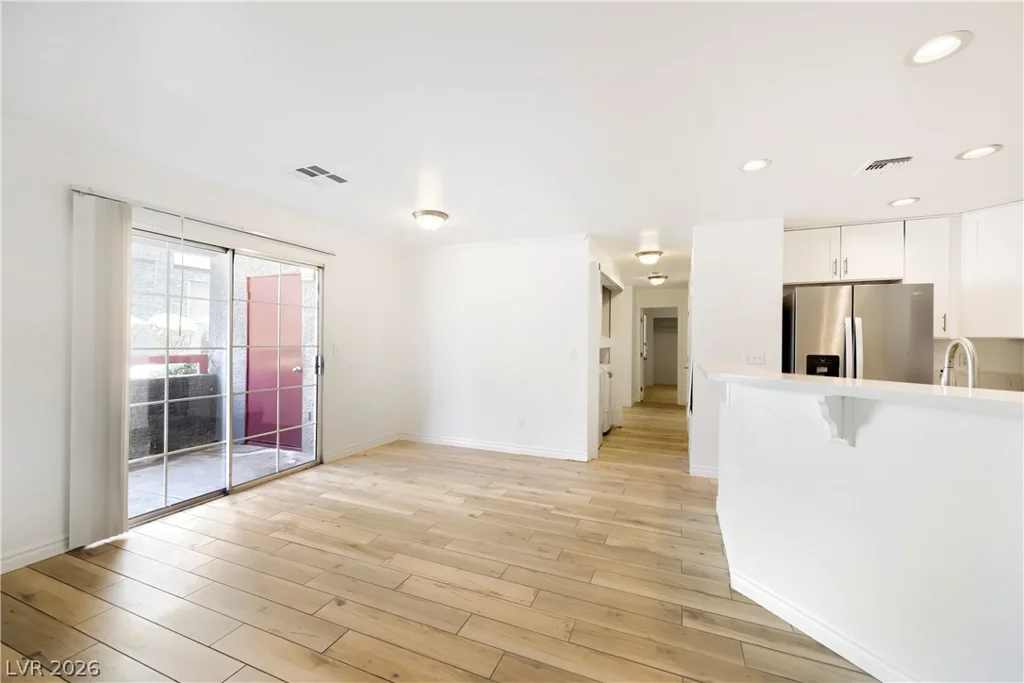 8600 Charleston, Las Vegas, NV 89117