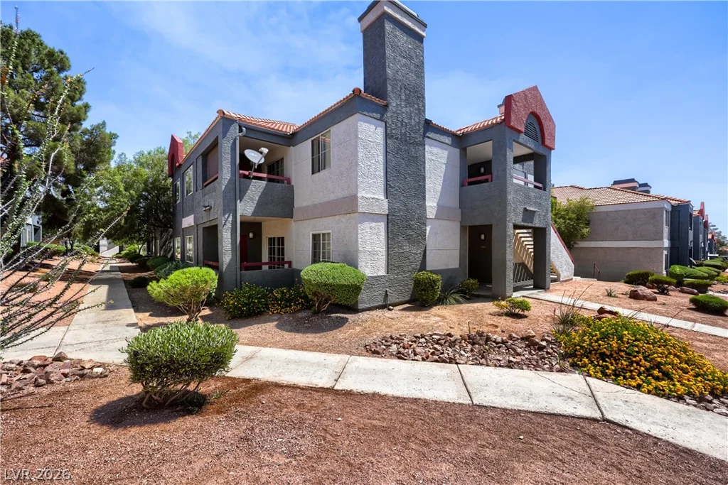 8600 Charleston, Las Vegas, NV 89117