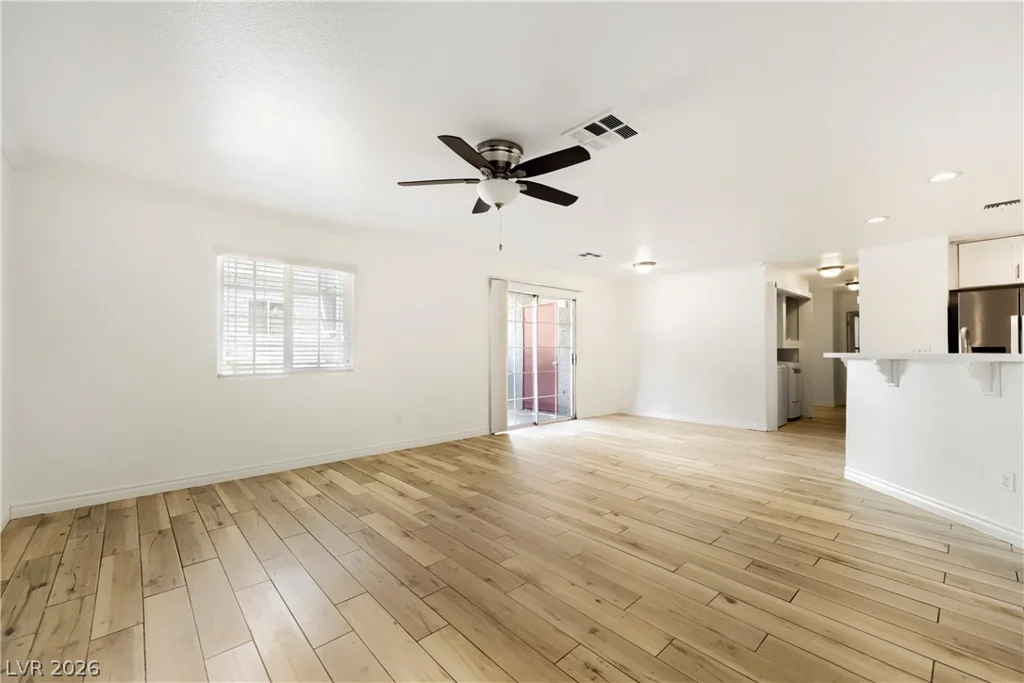 8600 Charleston, Las Vegas, NV 89117