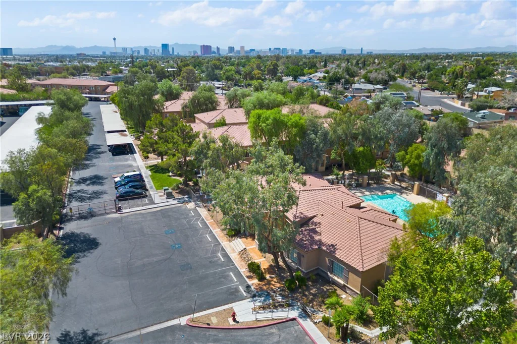 2060 Rancho Lake, Las Vegas, NV 89108